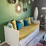 Gite, Le Vintage Station Apartment Colmar