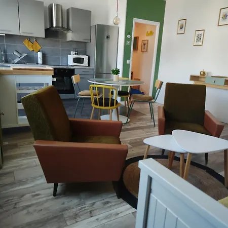 Apartment Gite, Le Vintage Station