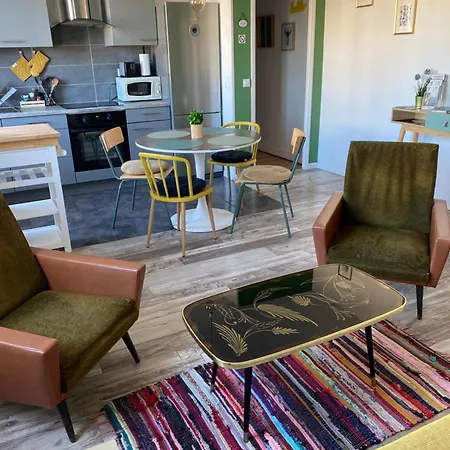 Gite, Le Vintage Station Appartement Colmar